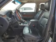 ✅ 2010 Ford Flex Limited • VIN: 2FMHK6DT1ABB21474 • Лот: 72003075. Опубликован ранее на Copart с пробегом 398 603 миль. Бесплатный доступ к архиву аукционных продаж из США и подробный отчёт об истории автомобиля на DreamBid. Изображение 7.