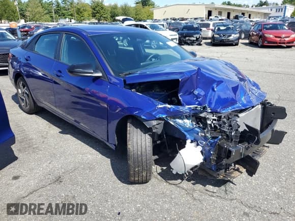 ✅ 2025 Hyundai Elantra SEL Sport • VIN: KMHLM4DG8SU893929 • Lot: 71358445. Listed on Copart with 5,574 mi. Free auction sales archive from the USA and detailed vehicle history report at DreamBid. Image 4.