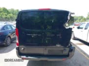 ✅ 2017 Ford Transit XL • VIN: 1FBZX2ZM3HKA20753 • Lot: 42340639. Wystawiony na IAAI z przebiegiem 322 450 mil. Bezpłatny archiwum sprzedaży aukcyjnych z USA i szczegółowy raport historii pojazdu na DreamBid. Zdjęcie 17.