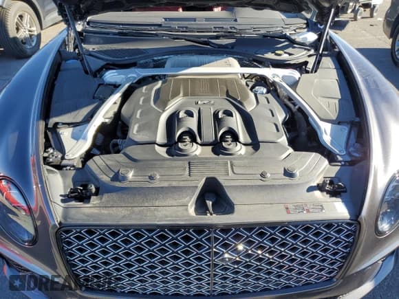 ✅ 2022 Bentley Continental GT GT V8 • VIN: SCBCG2ZG7NC002194 • Lot: 87942625. Listed on Copart with 13,432 mi. Free auction sales archive from the USA and detailed vehicle history report at DreamBid. Image 12.