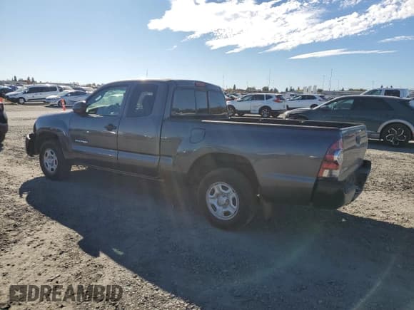 ✅ 2011 Toyota Tacoma • VIN: 5TFTX4CN2BX002933 • Lot: 91109855. Listed on Copart with 76,202 mi. Free auction sales archive from the USA and detailed vehicle history report at DreamBid. Image 2.