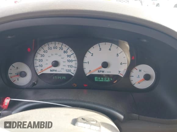 ✅ 2005 Dodge Caravan SXT • VIN: 2D4GP44L05R345986 • Lot: 43653111. Wystawiony na IAAI z przebiegiem 171 419 mil. Bezpłatny archiwum sprzedaży aukcyjnych z USA i szczegółowy raport historii pojazdu na DreamBid. Zdjęcie 7.