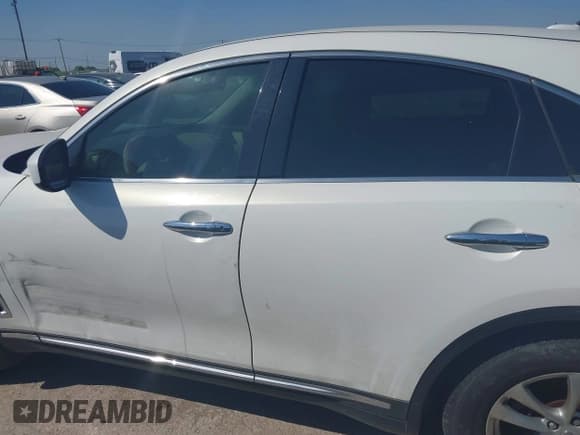 ✅ 2012 Infiniti FX • VIN: JN8AS1MU7CM120431 • Лот: 42038833. Опубликован ранее на IAAI с пробегом 223 041 миль. Бесплатный доступ к архиву аукционных продаж из США и подробный отчёт об истории автомобиля на DreamBid. Изображение 14.