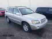 2002 Toyota Highlander z VIN JTEGF21A020034292, wystawiony jako IAAI lot #43509432 z przebiegiem 318 217 mil mil oraz . Historia ofert i sprzedaży dostępna na DreamBid. Obrazek 1.