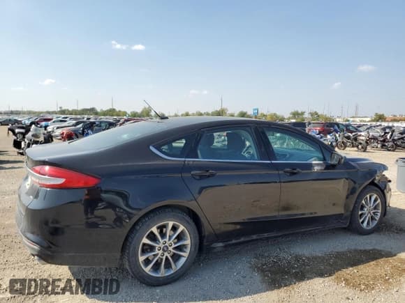 ✅ 2017 Ford Fusion SE • VIN: 3FA6P0H78HR398647 • Lot: 84277725. Listed on Copart with 96,137 mi. Free auction sales archive from the USA and detailed vehicle history report at DreamBid. Image 3.