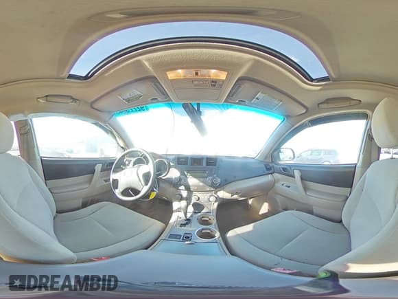 ✅ 2010 Toyota Highlander • VIN: 5TDZK3EH6AS020740 • Lot: 92225845. Listed on Copart with 138,012 mi. Free auction sales archive from the USA and detailed vehicle history report at DreamBid. Image 15.