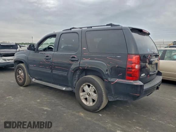 ✅ 2012 Chevrolet Tahoe LT • VIN: 1GNSCBE03CR231101 • Lot: 94236405. Wystawiony na Copart z przebiegiem 236 099 mil. Bezpłatny archiwum sprzedaży aukcyjnych z USA i szczegółowy raport historii pojazdu na DreamBid. Zdjęcie 2.