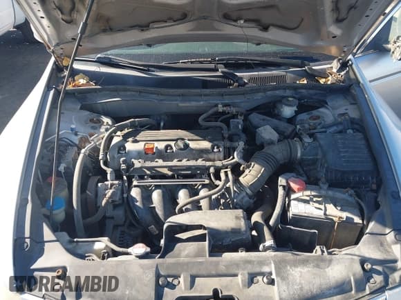 ✅ 2010 Honda Accord LX • VIN: 1HGCP2F34AA097741 • Lot: 43642547. Listed on IAAI with 197,549 mi. Free auction sales archive from the USA and detailed vehicle history report at DreamBid. Image 10.