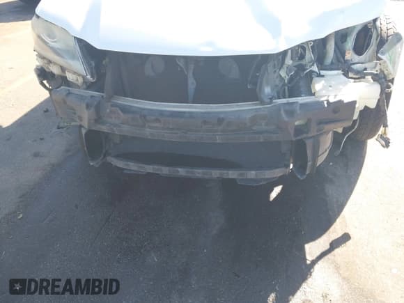 ✅ 2014 Lexus GS 350 • VIN: JTHBE1BL0E5042653 • Lot: 43679981. Listed on IAAI with 213,520 mi. Free auction sales archive from the USA and detailed vehicle history report at DreamBid. Image 6.