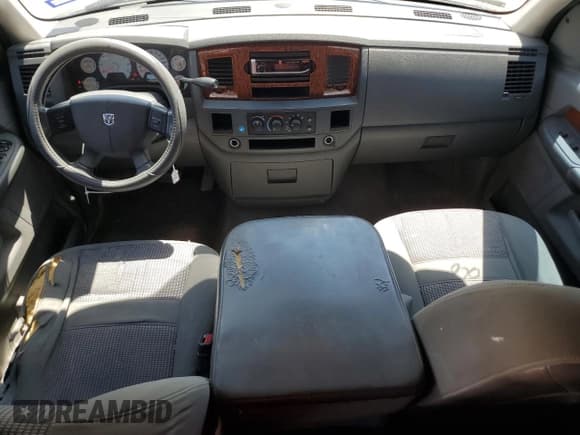 ✅ 2006 Dodge 1500 SLT • VIN: 1D7HA18286S638642 • Лот: 67581794. Опубликован ранее на Copart с пробегом 223 422 миль. Бесплатный доступ к архиву аукционных продаж из США и подробный отчёт об истории автомобиля на DreamBid. Изображение 8.