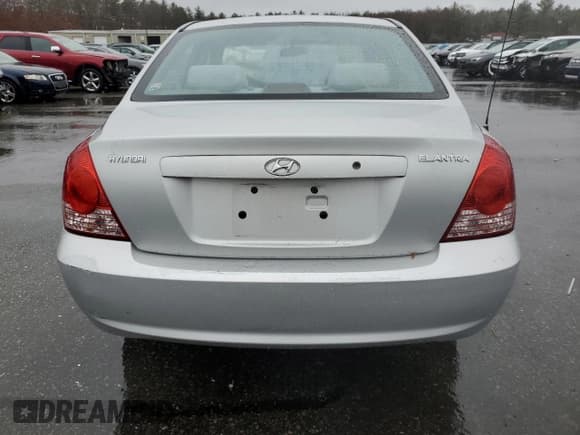✅ 2006 Hyundai Elantra GLS • VIN: KMHDN46D96U367447 • Lot: 84086324. Wystawiony na Copart z przebiegiem 109 738 mil. Bezpłatny archiwum sprzedaży aukcyjnych z USA i szczegółowy raport historii pojazdu na DreamBid. Zdjęcie 6.