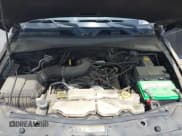 ✅ 2008 Jeep Liberty Limited • VIN: 1J8GP58K08W199002 • Lot: 42055619. Wystawiony na IAAI z przebiegiem 290 000 mil. Bezpłatny archiwum sprzedaży aukcyjnych z USA i szczegółowy raport historii pojazdu na DreamBid. Zdjęcie 10.