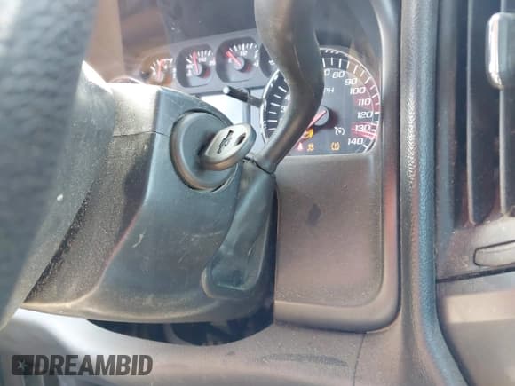 ✅ 2017 Chevrolet Silverado 2500HD Work Truck • VIN: 1GC2KUEG0HZ245663 • Lot: 41768414. Wystawiony na IAAI z przebiegiem 116 896 mil. Bezpłatny archiwum sprzedaży aukcyjnych z USA i szczegółowy raport historii pojazdu na DreamBid. Zdjęcie 11.