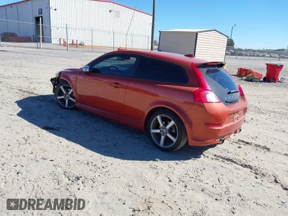 ✅ 2011 Volvo C30 • VIN: YV1672MK7B2238541 • Lot: 43700666. Listed on IAAI with 152,563 mi. Free auction sales archive from the USA and detailed vehicle history report at DreamBid. Image 3.