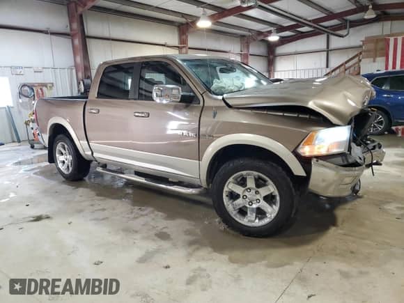 2010 Dodge 1500 Laramie с VIN 1D7RV1CTXAS145580, выставлен на аукционе Copart как лот 80943664 с пробегом 224 788 миль миль и Списание • Salvage title. История ставок и продаж доступна на DreamBid. Изображение 4.