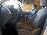 ✅ 2015 Jeep Cherokee Sport • VIN: 1C4PJLAB5FW676995 • Lot: 94804395. Wystawiony na Copart z przebiegiem 110 517 mil. Bezpłatny archiwum sprzedaży aukcyjnych z USA i szczegółowy raport historii pojazdu na DreamBid. Zdjęcie 7.