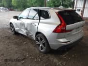 ✅ 2020 Volvo XC60 Momentum • VIN: YV4102DK7L1601901 • Лот: 42551893. Опубликован ранее на IAAI с пробегом 60 383 миль. Бесплатный доступ к архиву аукционных продаж из США и подробный отчёт об истории автомобиля на DreamBid. Изображение 3.