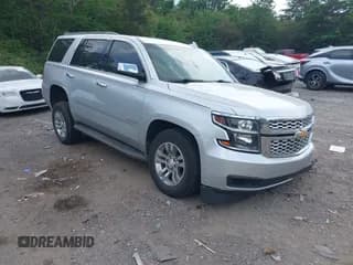 ✅ 2018 Chevrolet Tahoe LT • VIN: 1GNSCBKC3JR112590 • Лот: 42156796. Опубликован ранее на IAAI с пробегом 124 120 миль. Бесплатный доступ к архиву аукционных продаж из США и подробный отчёт об истории автомобиля на DreamBid. Изображение 1.