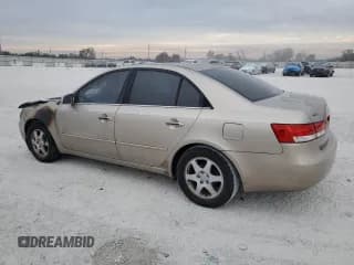 ✅ 2006 Hyundai Sonata GLS • VIN: KMHEU46C26A079463 • Лот: 88976575. Опубликован ранее на Copart с пробегом Не указан. Бесплатный доступ к архиву аукционных продаж из США и подробный отчёт об истории автомобиля на DreamBid. Изображение 2.