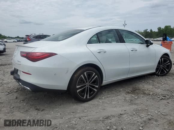 ✅ 2024 Mercedes-Benz CLA 250 • VIN: W1K5J4HB0RN459115 • Lot: 56469905. Wystawiony na Copart z przebiegiem 16 700 mil. Bezpłatny archiwum sprzedaży aukcyjnych z USA i szczegółowy raport historii pojazdu na DreamBid. Zdjęcie 3.