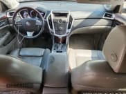 ✅ 2010 Cadillac SRX Luxury Collection • VIN: 3GYFNDEY6AS620681 • Lot: 61898545. Listed on Copart with 171,727 mi. Free auction sales archive from the USA and detailed vehicle history report at DreamBid. Image 8.