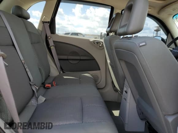 ✅ 2006 Chrysler PT Cruiser Limited • VIN: 3A8FY68B76T281178 • Lot: 70395115. Listed on Copart with 105,293 mi. Free auction sales archive from the USA and detailed vehicle history report at DreamBid. Image 10.