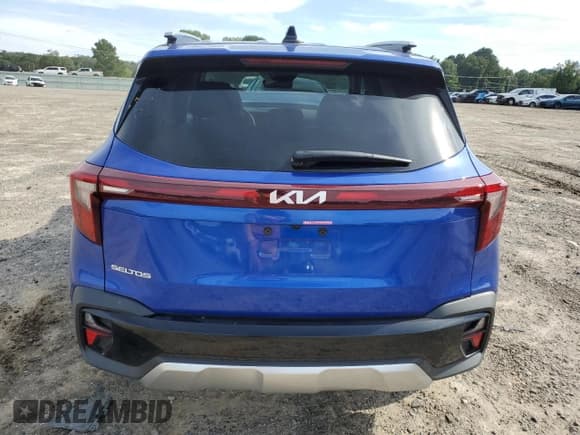 ✅ 2025 Kia Seltos S • VIN: KNDEU2AA4S7772542 • Lot: 71217685. Wystawiony na Copart z przebiegiem 16 010 mil. Bezpłatny archiwum sprzedaży aukcyjnych z USA i szczegółowy raport historii pojazdu na DreamBid. Zdjęcie 6.