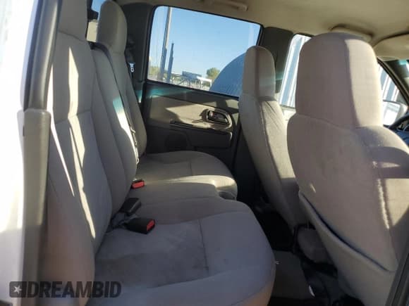 ✅ 2005 Chevrolet Colorado 1SF LS Z71 • VIN: 1GCDT136158155700 • Лот: 73602224. Опубликован ранее на Copart с пробегом 162 382 миль. Бесплатный доступ к архиву аукционных продаж из США и подробный отчёт об истории автомобиля на DreamBid. Изображение 10.