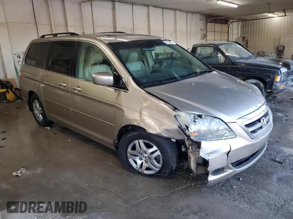 ✅ 2005 Honda Odyssey EX-L • VIN: 5FNRL38685B417366 • Lot: 92159955. Wystawiony na Copart z przebiegiem 220 250 mil. Bezpłatny archiwum sprzedaży aukcyjnych z USA i szczegółowy raport historii pojazdu na DreamBid. Zdjęcie 4.