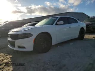 ✅ 2019 Dodge Charger SXT • VIN: 2C3CDXJG5KH533177 • Lot: 86598655. Wystawiony na Copart z przebiegiem 145 696 mil. Bezpłatny archiwum sprzedaży aukcyjnych z USA i szczegółowy raport historii pojazdu na DreamBid. Zdjęcie 1.