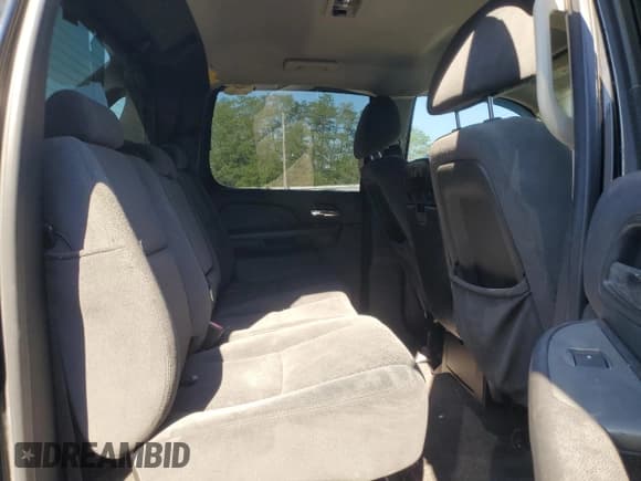 ✅ 2008 Chevrolet Avalanche LS • VIN: 3GNFK12348G234223 • Лот: 85512525. Опубликован ранее на Copart с пробегом 169 898 миль. Бесплатный доступ к архиву аукционных продаж из США и подробный отчёт об истории автомобиля на DreamBid. Изображение 10.