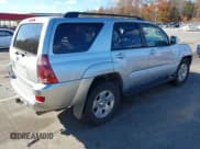 ✅ 2005 Toyota 4Runner Limited • VIN: JTEZU17R858040188 • Лот: 43660606. Опубликован ранее на IAAI с пробегом 228 193 миль. Бесплатный доступ к архиву аукционных продаж из США и подробный отчёт об истории автомобиля на DreamBid. Изображение 4.