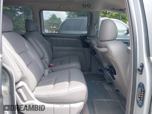 ✅ 2003 Honda Odyssey EX-L • VIN: 5FNRL18073B030644 • Лот: 42746830. Опубликован ранее на IAAI с пробегом 331 047 миль. Бесплатный доступ к архиву аукционных продаж из США и подробный отчёт об истории автомобиля на DreamBid. Изображение 8.