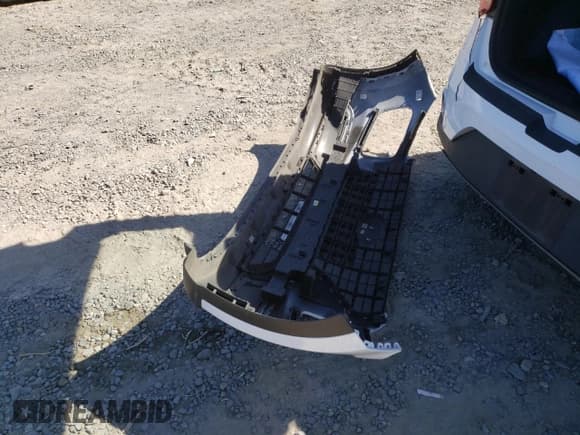 ✅ 2021 Hyundai Venue SE • VIN: KMHRB8A39MU073709 • Lot: 82390575. Wystawiony na Copart z przebiegiem 76 779 mil. Bezpłatny archiwum sprzedaży aukcyjnych z USA i szczegółowy raport historii pojazdu na DreamBid. Zdjęcie 13.