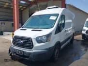 ✅ 2017 Ford Transit • VIN: 1FTYR2CM6HKA14519 • Лот: 42055143. Опубликован ранее на IAAI с пробегом 75 980 миль. Бесплатный доступ к архиву аукционных продаж из США и подробный отчёт об истории автомобиля на DreamBid. Изображение 2.