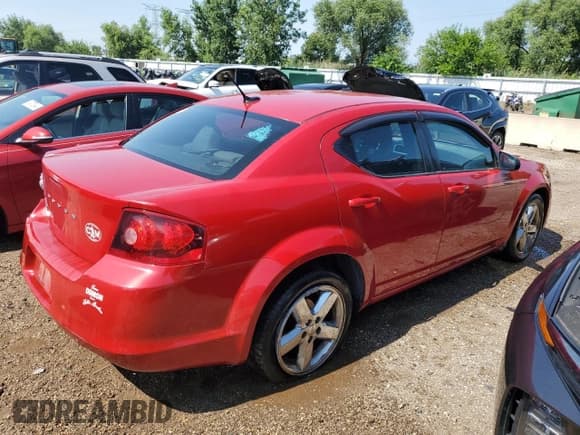 ✅ 2014 Dodge Avenger SE • VIN: 1C3CDZAG3EN129141 • Лот: 63070624. Опубликован ранее на Copart с пробегом 78 215 миль. Бесплатный доступ к архиву аукционных продаж из США и подробный отчёт об истории автомобиля на DreamBid. Изображение 3.