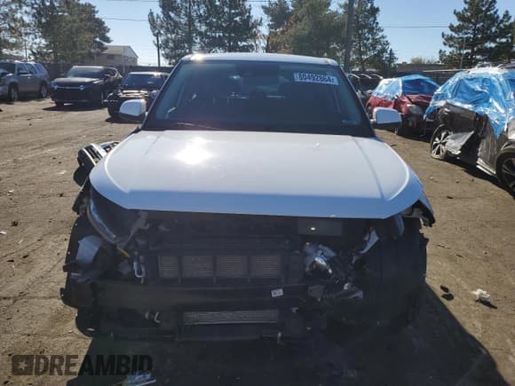 ✅ 2022 Hyundai Venue SE • VIN: KMHRB8A30NU207346 • Lot: 80492864. Listed on Copart with 10,161 mi. Free auction sales archive from the USA and detailed vehicle history report at DreamBid. Image 5.