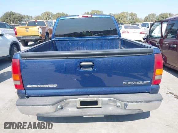 ✅ 2000 Chevrolet Silverado 1500 LS • VIN: 2GCEC19T3Y1349394 • Lot: 43514803. Wystawiony na IAAI z przebiegiem 320 723 mil. Bezpłatny archiwum sprzedaży aukcyjnych z USA i szczegółowy raport historii pojazdu na DreamBid. Zdjęcie 16.