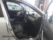 ✅ 2025 Toyota Corolla Cross XLE • VIN: 7MUEAAAG6SV129256 • Lot: 43863545. Listed on IAAI with 20,550 mi. Free auction sales archive from the USA and detailed vehicle history report at DreamBid. Image 5.