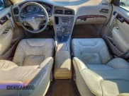 ✅ 2004 Volvo S60 • VIN: YV1RS64AX42379360 • Lot: 94478165. Wystawiony na Copart z przebiegiem 157 503 mil. Bezpłatny archiwum sprzedaży aukcyjnych z USA i szczegółowy raport historii pojazdu na DreamBid. Zdjęcie 8.