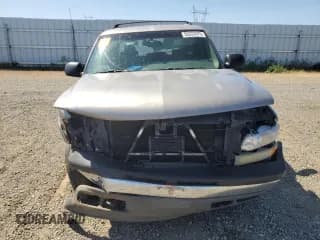 ✅ 2003 Chevrolet Suburban LS • VIN: 1GNFK16T43J324845 • Лот: 55322475. Опубликован ранее на Copart с пробегом 329 718 миль. Бесплатный доступ к архиву аукционных продаж из США и подробный отчёт об истории автомобиля на DreamBid. Изображение 5.