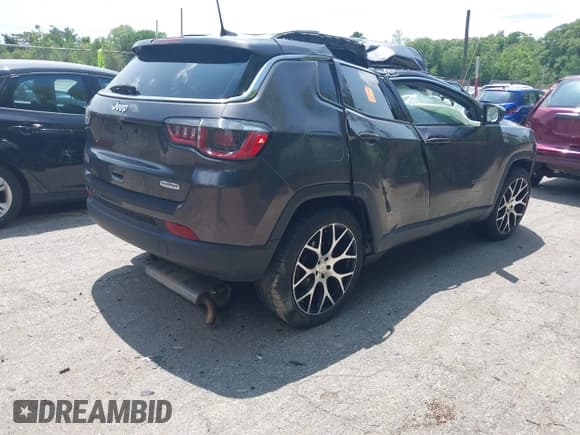 ✅ 2020 Jeep Compass Latitude • VIN: 3C4NJCBB9LT162087 • Lot: 42351476. Listed on IAAI with Not provided. Free auction sales archive from the USA and detailed vehicle history report at DreamBid. Image 4.