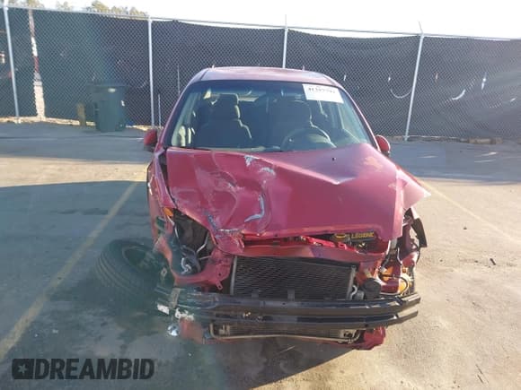 ✅ 2008 Chevrolet Aveo LT • VIN: KL1TG56668B064083 • Lot: 41357792. Wystawiony na IAAI z przebiegiem 140 015 mil. Bezpłatny archiwum sprzedaży aukcyjnych z USA i szczegółowy raport historii pojazdu na DreamBid. Zdjęcie 13.