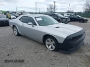 ✅ 2009 Dodge Challenger SE • VIN: 2B3LJ44V59H541790 • Lot: 43704977. Wystawiony na IAAI z przebiegiem Nie podano. Bezpłatny archiwum sprzedaży aukcyjnych z USA i szczegółowy raport historii pojazdu na DreamBid. Zdjęcie 1.