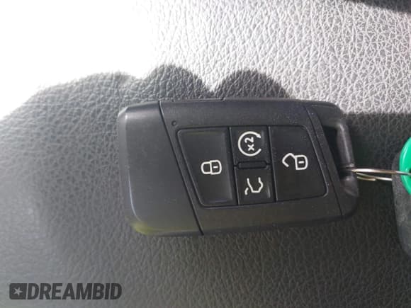 ✅ 2023 Volkswagen Tiguan SE • VIN: 3VVMB7AX2PM003264 • Lot: 42924212. Listed on IAAI with 24,014 mi. Free auction sales archive from the USA and detailed vehicle history report at DreamBid. Image 11.