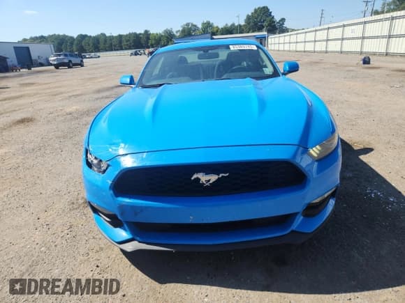 ✅ 2017 Ford Mustang V6 • VIN: 1FA6P8AM0H5305069 • Лот: 85389745. Опубликован ранее на Copart с пробегом 127 779 миль. Бесплатный доступ к архиву аукционных продаж из США и подробный отчёт об истории автомобиля на DreamBid. Изображение 5.