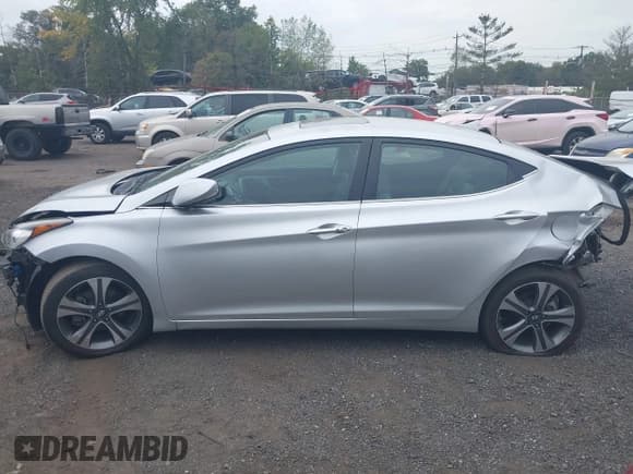 ✅ 2015 Hyundai Elantra Sport • VIN: KMHDH4AH2FU249094 • Lot: 43275888. Listed on IAAI with 101,798 mi. Free auction sales archive from the USA and detailed vehicle history report at DreamBid. Image 14.