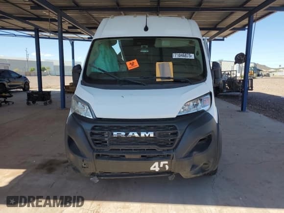 ✅ 2024 Ram ProMaster Cargo Tradesman • VIN: 3C6LRVDG3RE120183 • Lot: 71046875. Wystawiony na Copart z przebiegiem 11 773 mil. Bezpłatny archiwum sprzedaży aukcyjnych z USA i szczegółowy raport historii pojazdu na DreamBid. Zdjęcie 5.