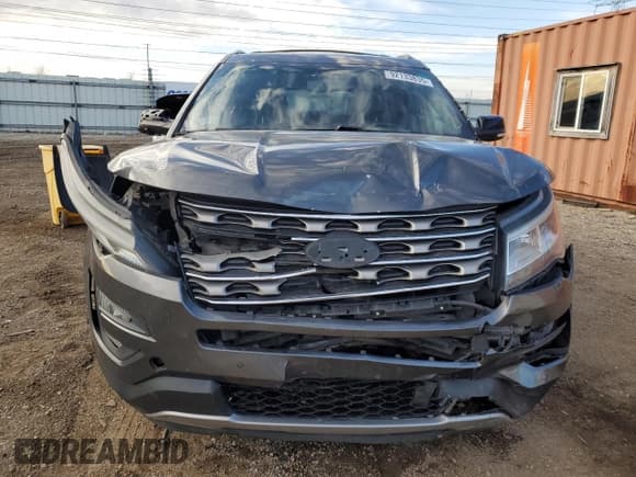 ✅ 2016 Ford Explorer XLT • VIN: 1FM5K8D84GGB00386 • Lot: 92133835. Wystawiony na Copart z przebiegiem 136 475 mil. Bezpłatny archiwum sprzedaży aukcyjnych z USA i szczegółowy raport historii pojazdu na DreamBid. Zdjęcie 5.