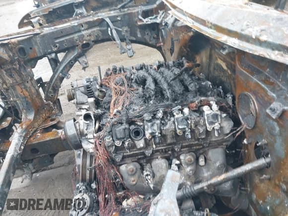 ✅ 2019 Chevrolet Silverado 1500 LT • VIN: 1GCRYDED5KZ200325 • Lot: 42451095. Wystawiony na IAAI z przebiegiem 50 840 mil. Bezpłatny archiwum sprzedaży aukcyjnych z USA i szczegółowy raport historii pojazdu na DreamBid. Zdjęcie 10.